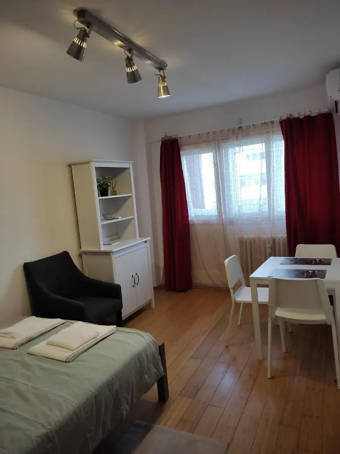 Atlas Studio 0*, Bucharest