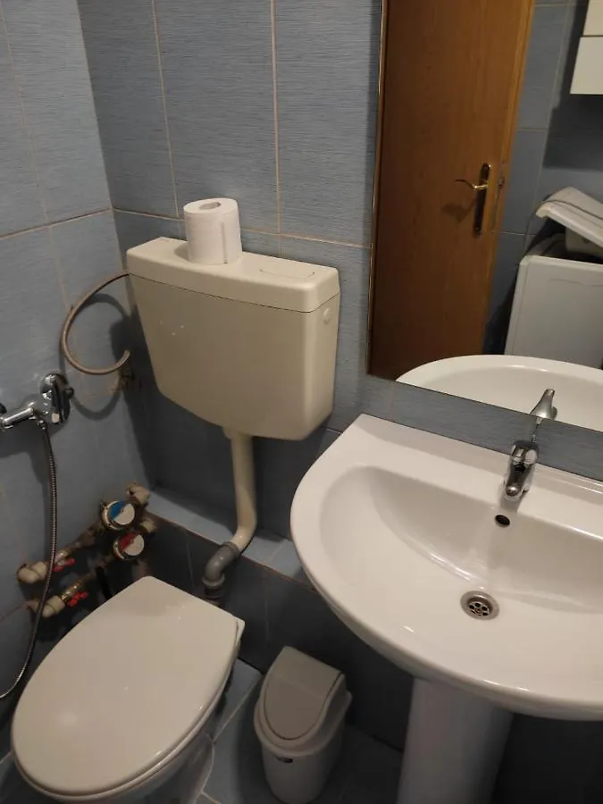 Atlas Studio 0*, Bucureşti